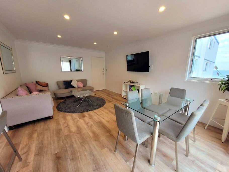 Ocean Front Apartment Cronulla Luaran gambar